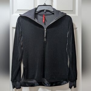 Spanx Velvet Half Zip size XS black pullover